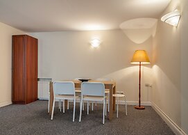 PiterStay Aparthotel