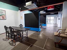 Thalay Cha-am by THA - Hostel