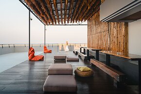 Thalay Cha-am by THA - Hostel