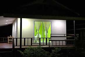 Baan Phuean Koh Kood