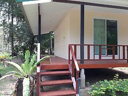 Baan Phuean Koh Kood