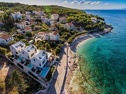 Omega Villas Complex