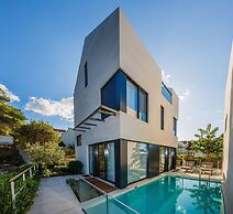 Omega Villas Complex