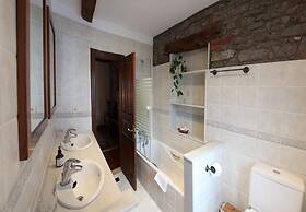 Casa de Aldea La Pumariega