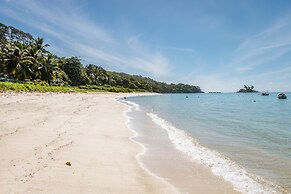 Shanaz Beachside Retreat