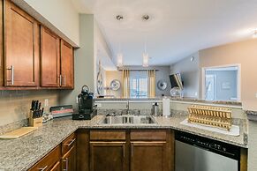 BC-522: Channelside Luxury Apartment