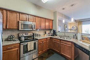 BC-522: Channelside Luxury Apartment