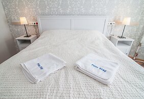 PiterStay Nevskiy 170