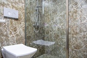 Fi Homes - Adults Only