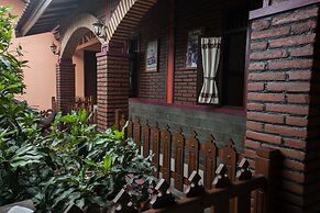 RedDoorz near Stasiun Kota Baru Malang