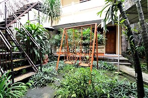 RedDoorz Plus @ Laweyan