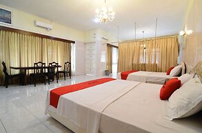 RedDoorz Plus @ Laweyan