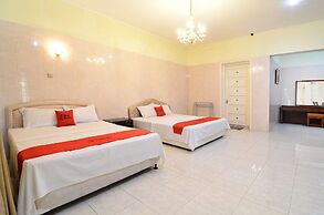 RedDoorz Plus @ Laweyan