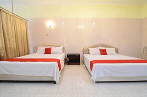 RedDoorz Plus @ Laweyan