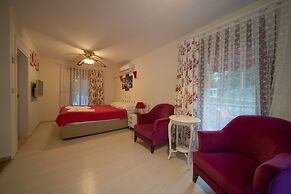 Zumrut Cirali Butik Otel