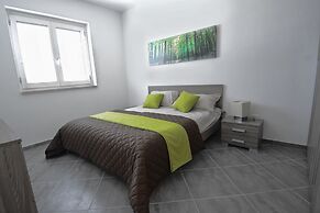 Hypogeum Suites & Apartments