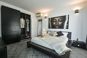 Hypogeum Suites & Apartments
