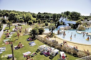 Camping Les Places Dorees