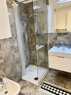 Fashion Elvira House 2