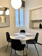 Fashion Elvira House 2