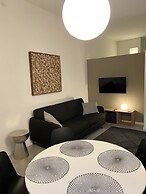 Fashion Elvira House 2