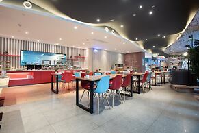 ibis Lanzhou Peili Square