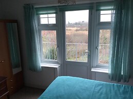 Lakeside Guest House