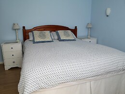 Lakeside Guest House