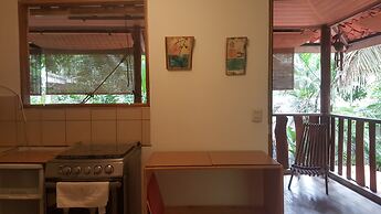 Colibri Surf House & Flats