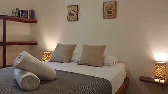 Colibri Surf House & Flats