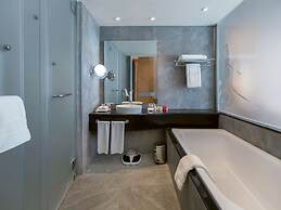 Mövenpick Hotel du Lac Tunis