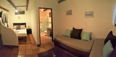 Aguacate Flat Santa Teresa