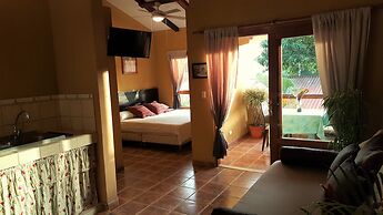 Aguacate Flat Santa Teresa