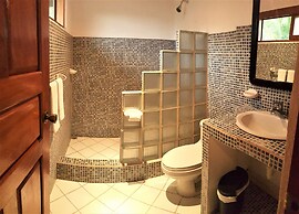 Aguacate Flat Santa Teresa