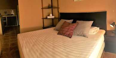 Limon Flat Santa Teresa