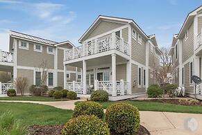 Lake Street Townhome