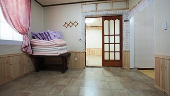 Muju Bakam Villa Pension