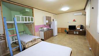 Muju Bakam Villa Pension