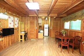 Wonju Chiak Mountain Club Pension