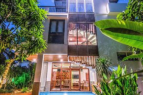 Villa Eternal, Private Pool, 3 Floors & Rooftop Terrace