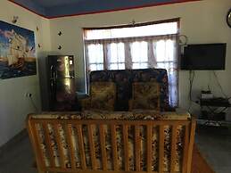 Adisham Village Home