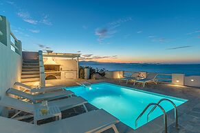 Apricot and Sea Luxury Villas