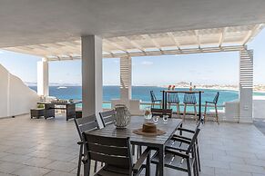 Apricot and Sea Luxury Villas