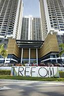 Arch Plus Studio at Trefoil Setia City