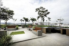 Arch Plus Studio at Trefoil Setia City