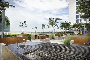 Arch Plus Studio at Trefoil Setia City