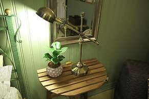 Mogol Apartments Premium