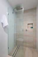 Tranquility Chill at Palm Cove