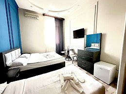 Bella Hotel