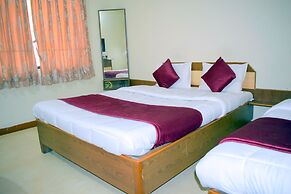 Manas Cottage Saputara